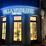 Luxus-apartment In Historischer Villa, Balkon & Lift, Naehe Therme Apartment