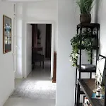Luxus-apartment In Historischer Villa, Balkon & Lift, Naehe Therme Apartment