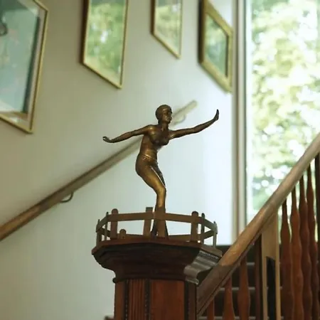 Mit Balkon, Lift, Luxus -beletage *