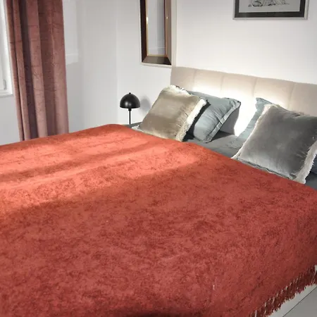 Mit Balkon, Lift, Luxus -beletage *