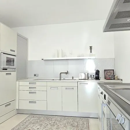 Mit Balkon, Lift, Luxus -beletage Lägenhet