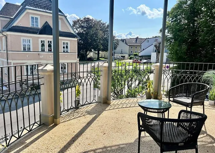 アパート Luxus-apartment In Historischer Villa, Balkon & Lift, Naehe Therme