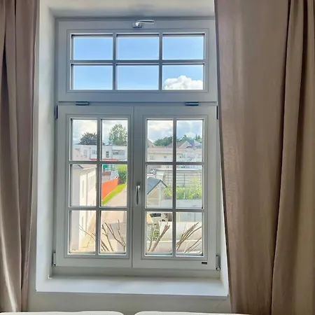 Luxus-apartment In Historischer Villa, Balkon & Lift, Naehe Therme * 巴特豪尔