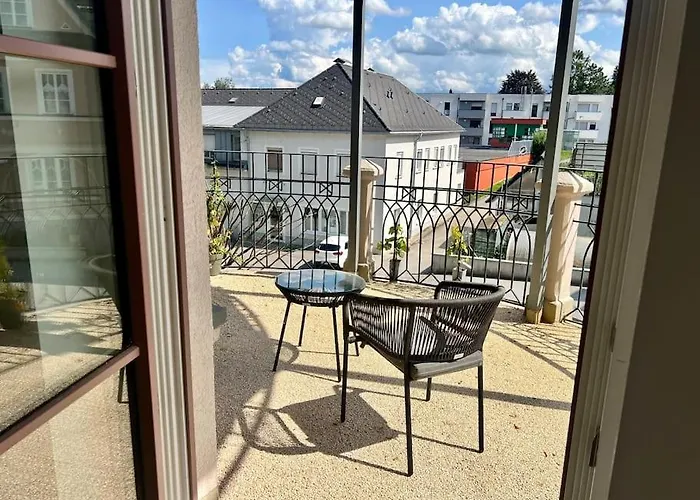 Διαμέρισμα Luxus-apartment In Historischer Villa, Balkon & Lift, Naehe Therme *