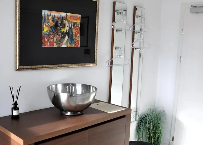 Διαμέρισμα Luxus-apartment In Historischer Villa, Balkon & Lift, Naehe Therme *